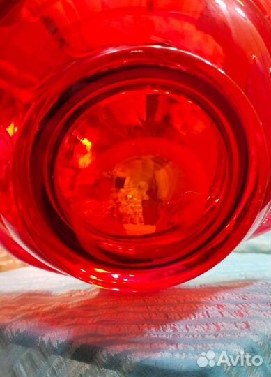 Ваза рубиновое стекло. З/д Неман. Винтаж