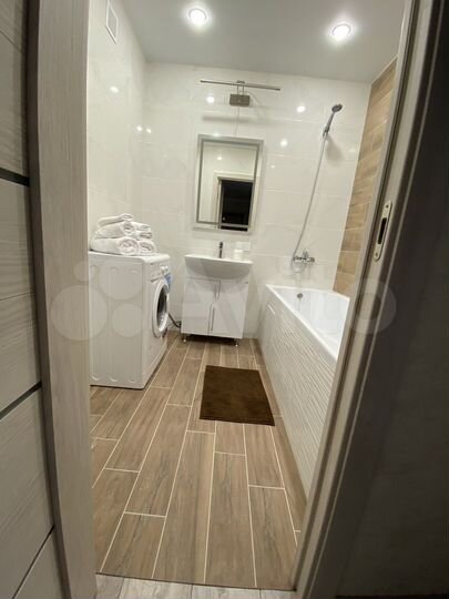 2-к. квартира, 60 м², 3/5 эт.