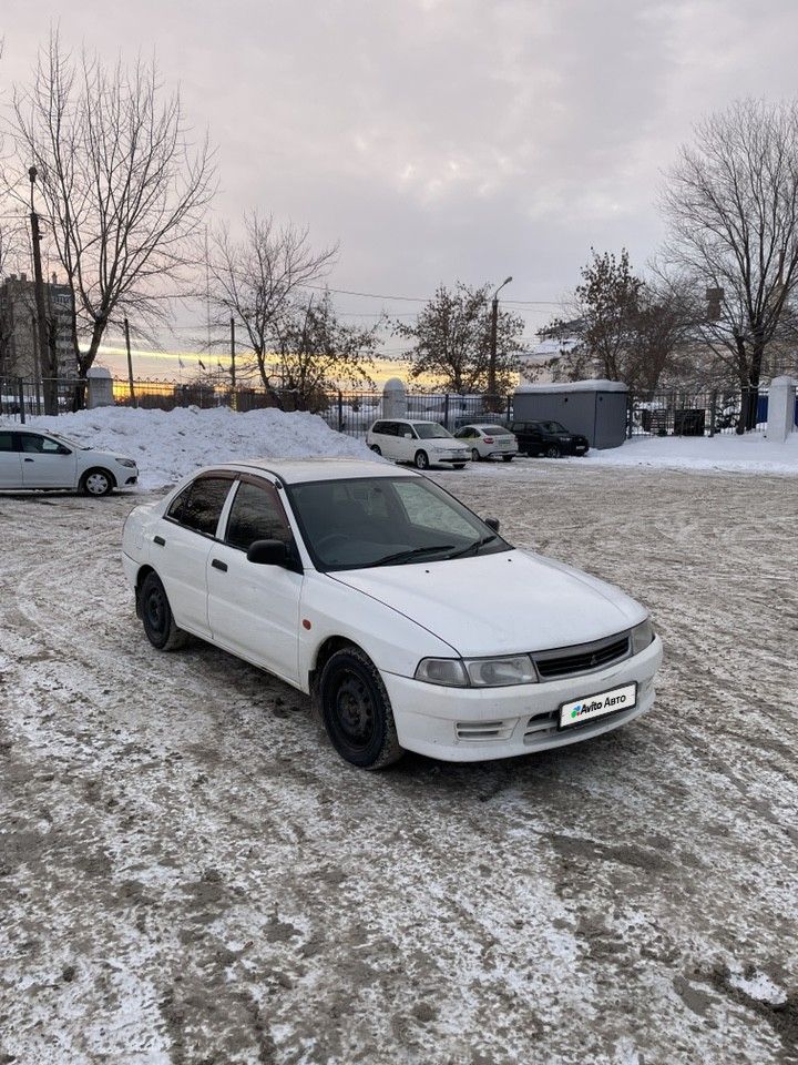 Mitsubishi Mirage: фото владельца