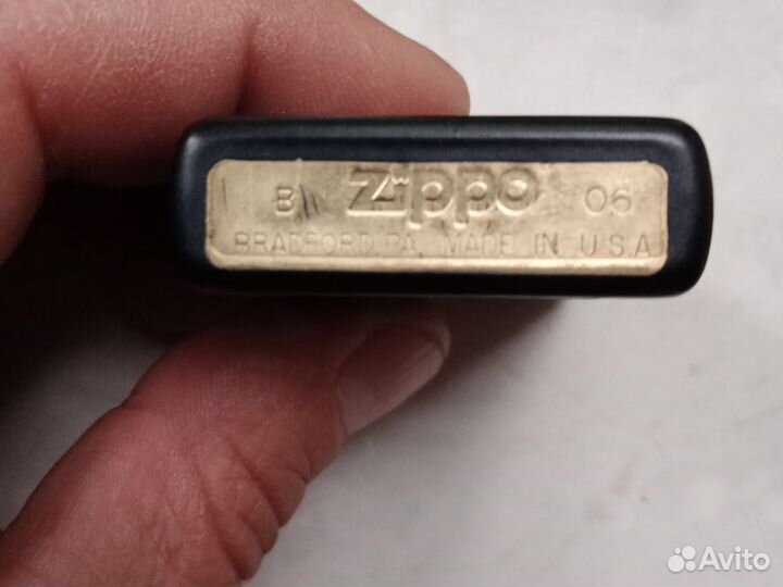 Зажигалка бензиновая zippo