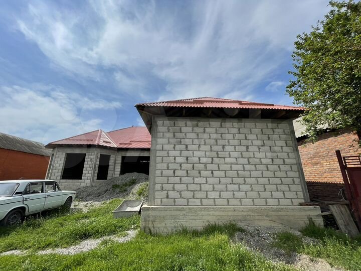 Дом 120 м² на участке 8 га