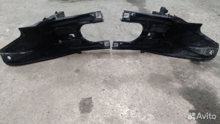 Кронштейн крепления фары Бмв х5 е70