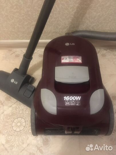 Пылесос Electrolux LG