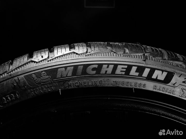 Michelin Pilot Alpin 5 275/35 R19 и 285/30 R20 101V