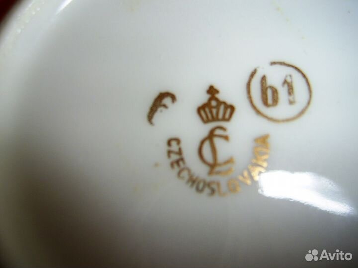 Дамские пепельницы