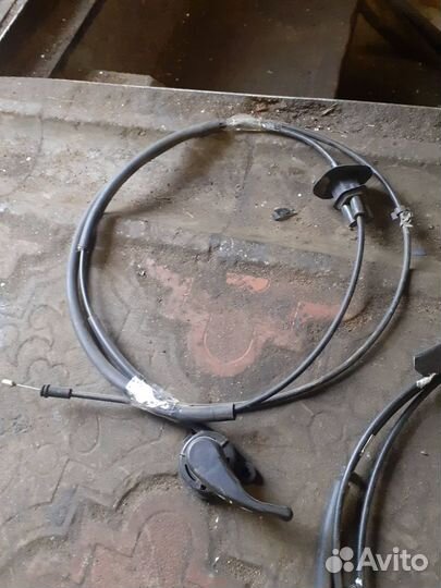 Трос открывания капота Nissan Almera G15