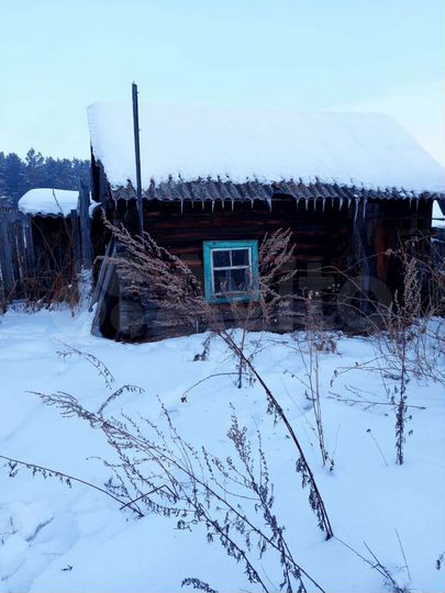 Дом 35 м² на участке 20 сот.