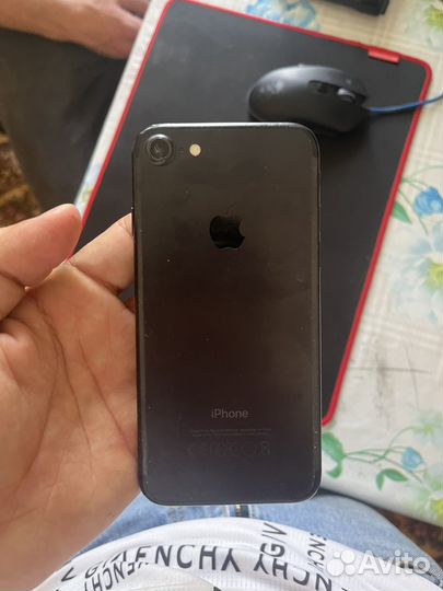 iPhone 7, 128 ГБ