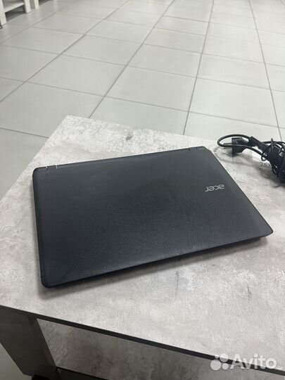 Ноутбук Acer AMD E1-7010; 4 озу; hdd500gb