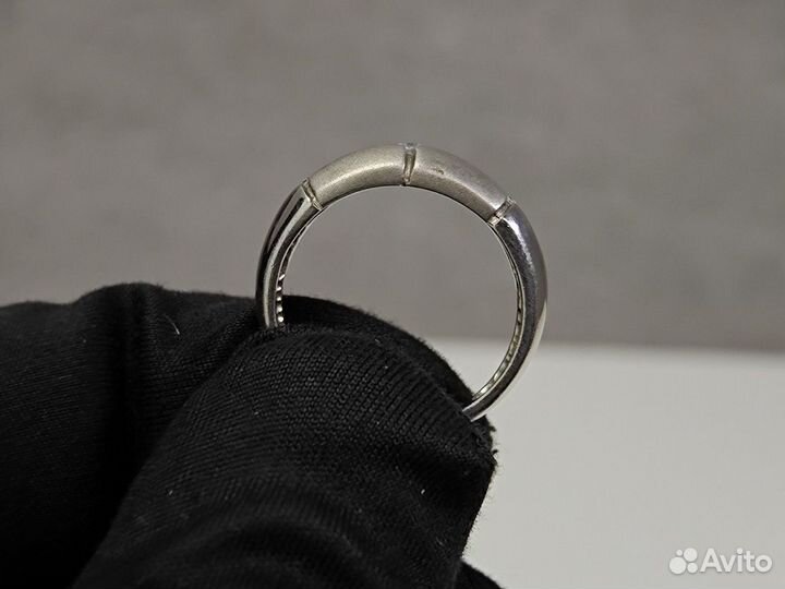 Серебряное кольцо 925 пробы