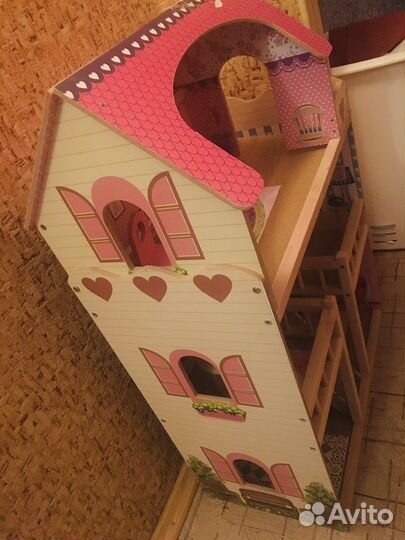 Домик кукольный