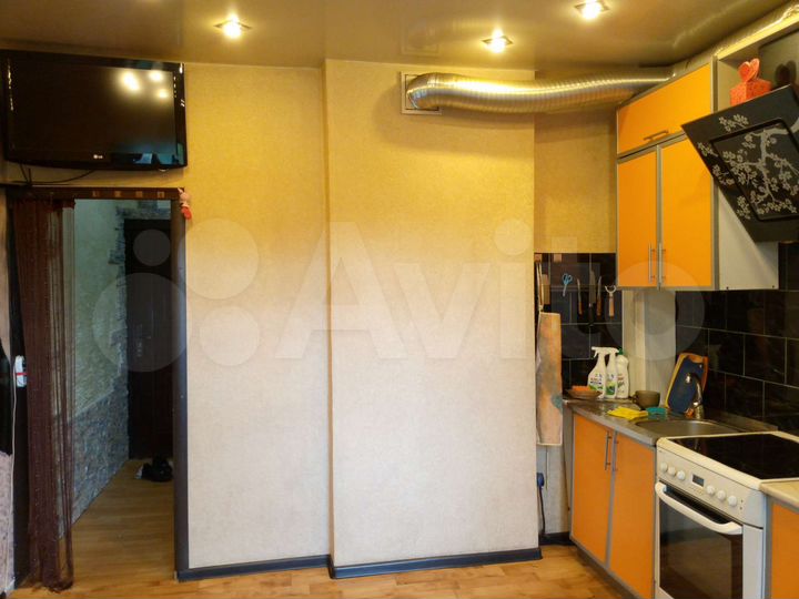 2-к. квартира, 58,2 м², 1/9 эт.