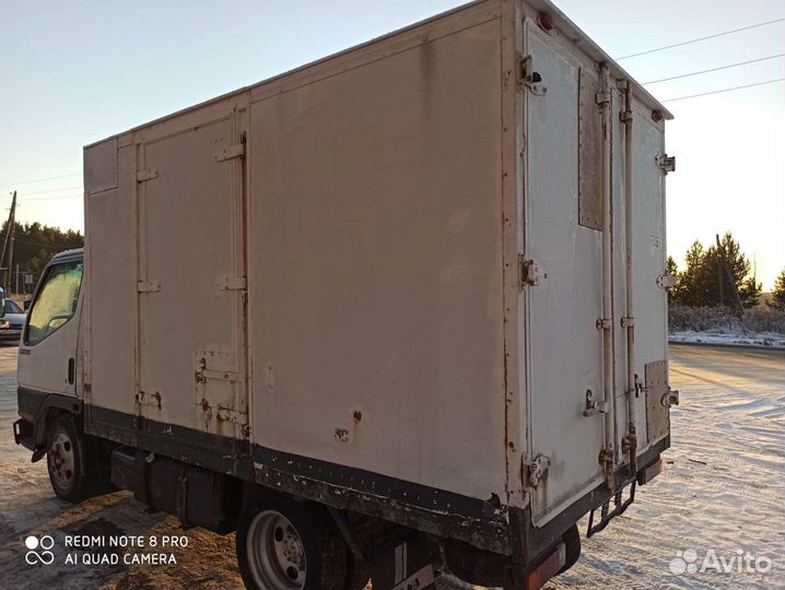 Митсубиси Кантер в разборе