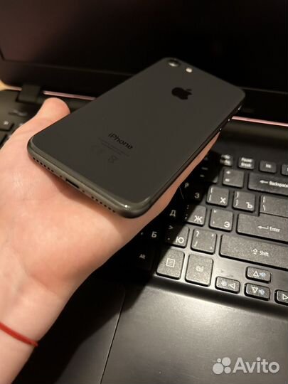 iPhone 8 на 256 гб
