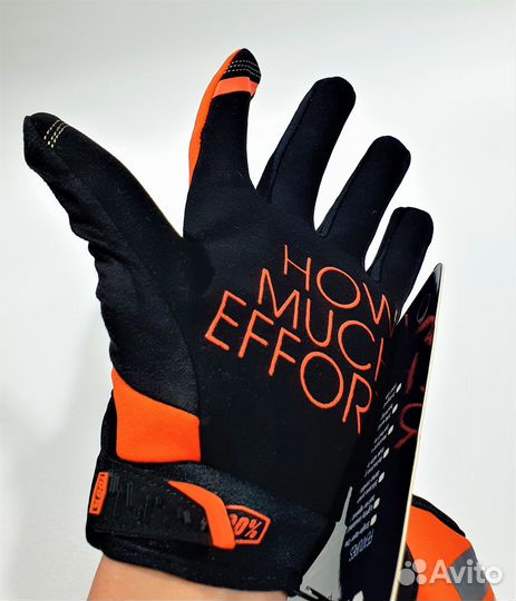 Кроссовые перчатки фирмы 