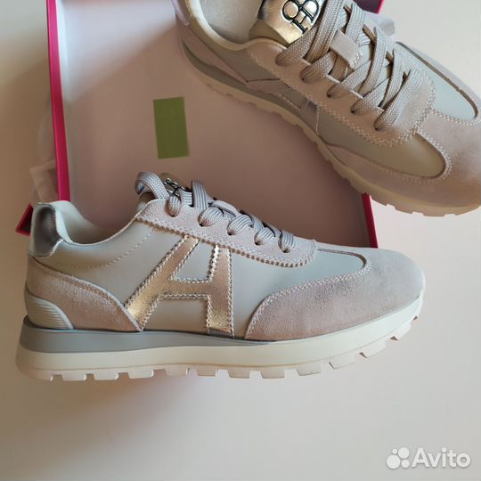 Кроссовки женские O'shade нат кожа р40