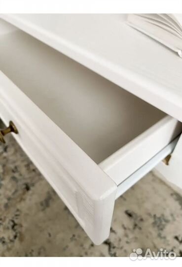 Туалетный столик