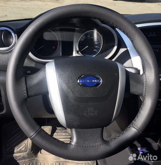 Оплетка на руль из автокожи с установкой