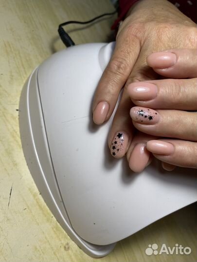 Наращивание ногтей на дому