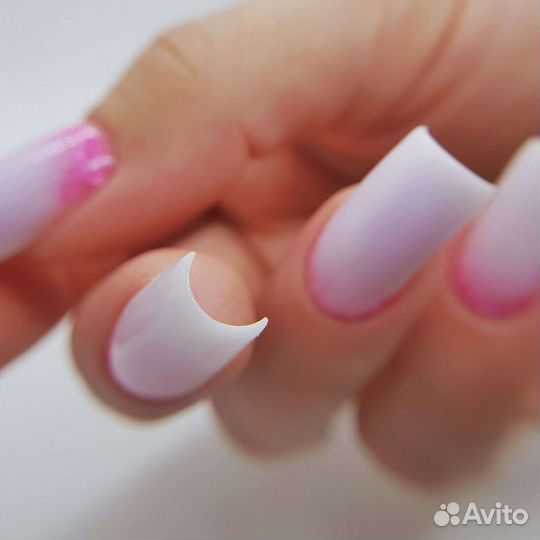Наращивание ногтей