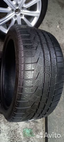 Pirelli Winter Sottozero Serie II 255/40 R18 99V