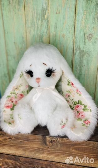 Зайка Белая Роза