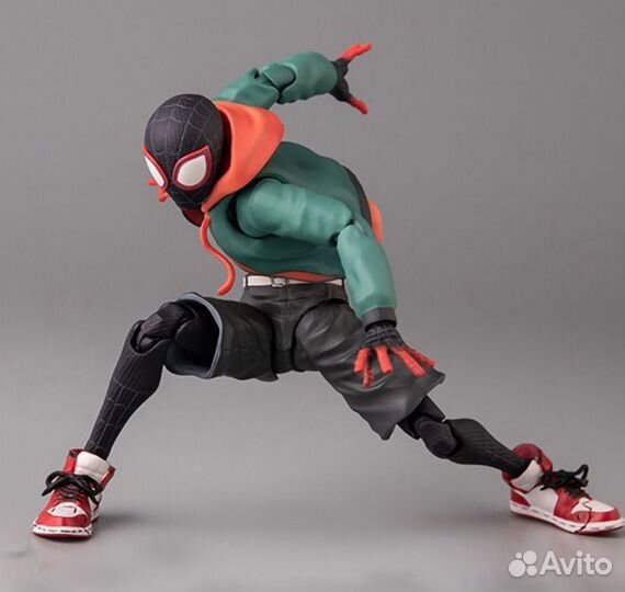 Miles morales фигурка