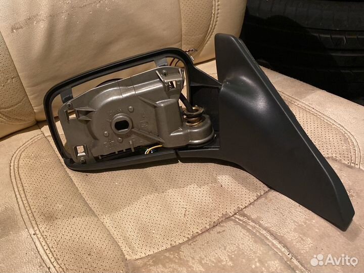 Зеркало заднего вида volvo s40