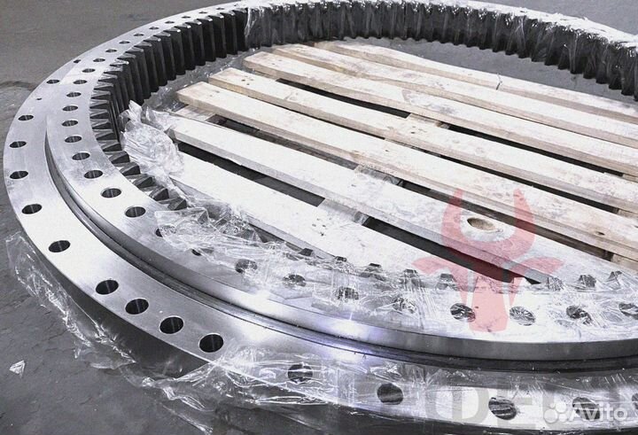 Поворотный круг 330DFM