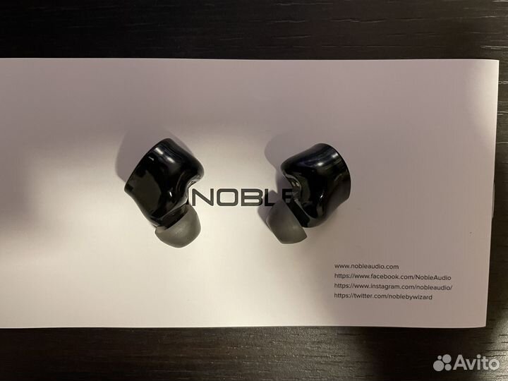 Наушники Noble Audio FoKus Mystique