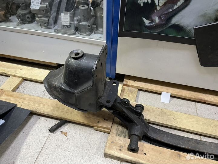 Новая Балка передней оси (Поперечина 2) Волга 3110