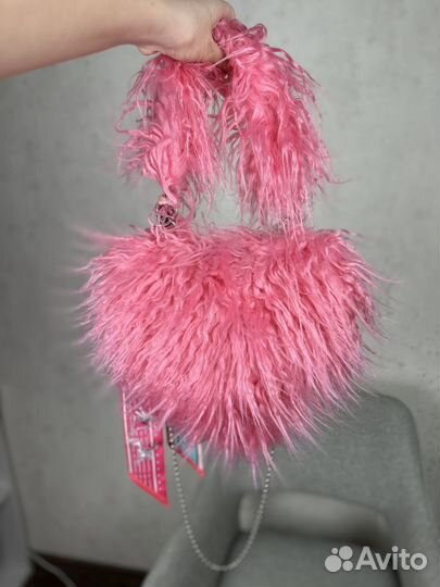 Пушистая сумка сердце