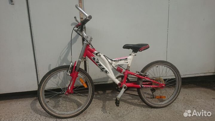 Велосипед Stels Pilot 250. колеса 20