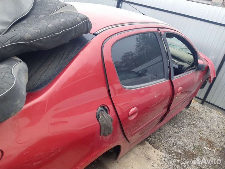 Peugeot 206/307 в разборе
