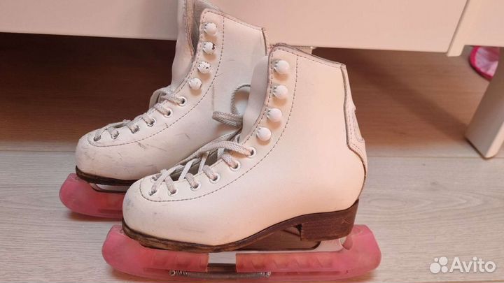 Фигурные коньки wifa 28