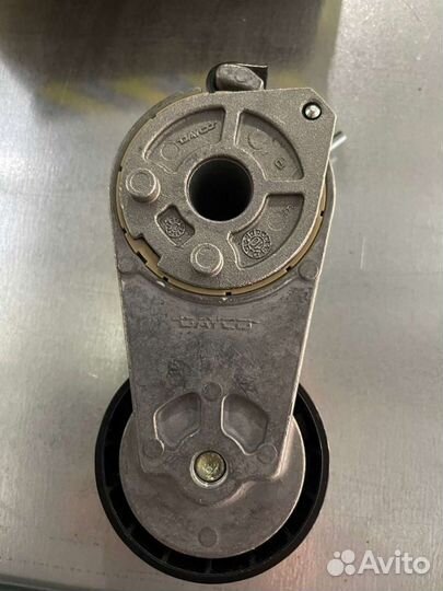 Ролик ремня грм