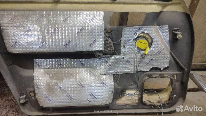 Дверные карты с рупорами ваз 2110