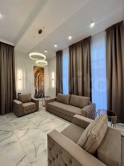 3-к. квартира, 132 м², 11/16 эт.