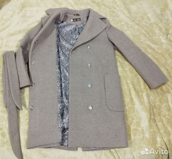 Пальто женское демисезонное 42 44