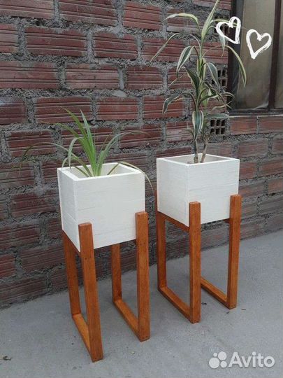 Кашпо горшок для цветов