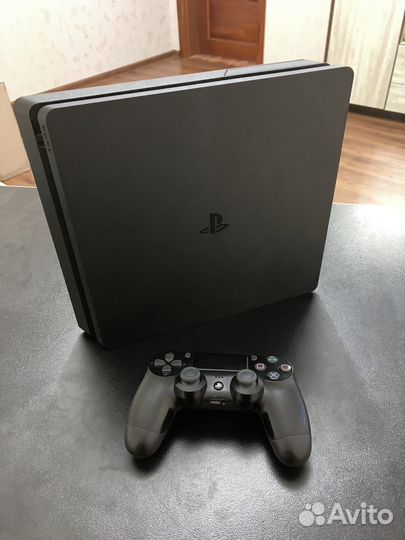 PS4 slim 1 TB + 3 месяца подписки ps plus