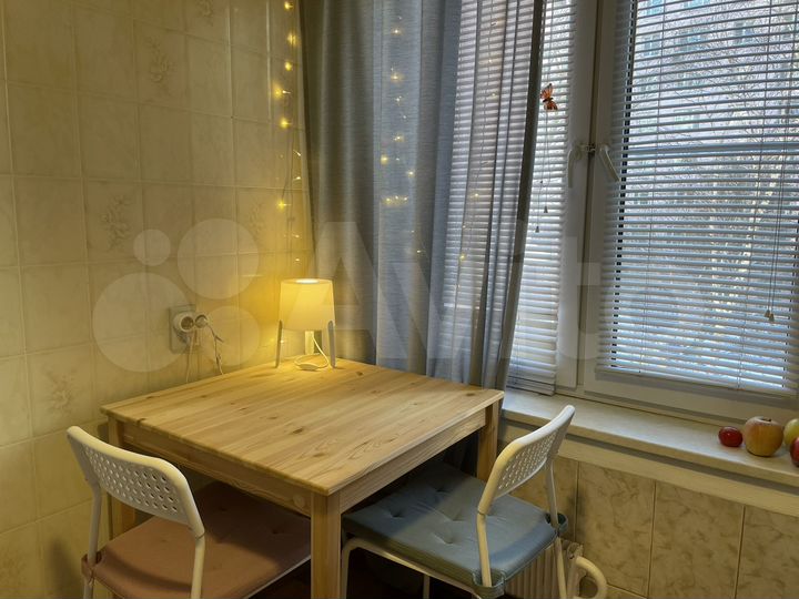 1-к. квартира, 38 м², 3/9 эт.