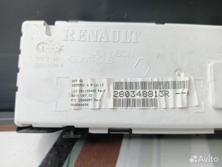 Дисплей Renault Fluence L30R K4M 2014