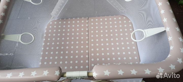 Манеж детский складной