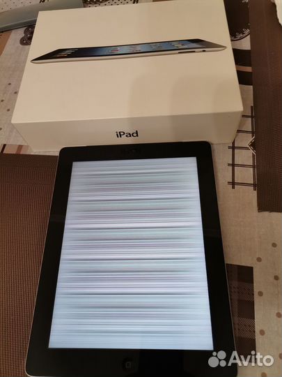Продаю iPad (3 поколение) 16 гб Wi-Fi + 4g