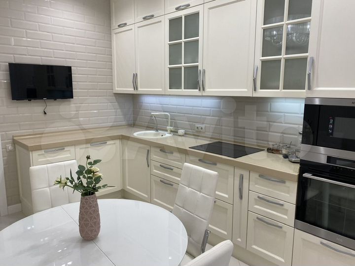 1-к. квартира, 45 м², 10/17 эт.