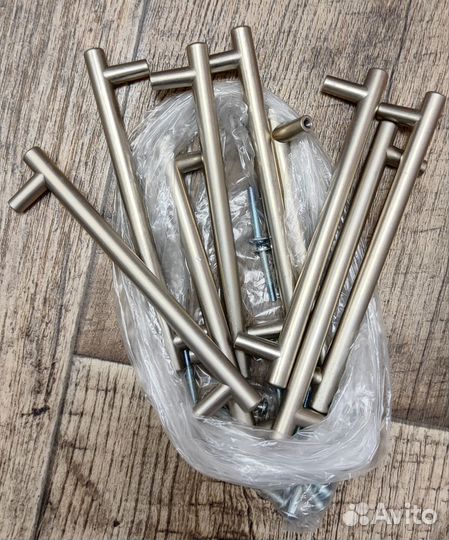 Мебельные ручки