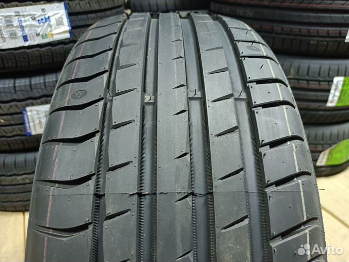 Triangle EffeXSport TH202 255/45 R19 104Y