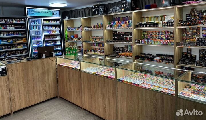 Табачный магазин с постоянными покупателями