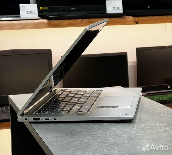 Сенсорный Lenovo i3-10110U/ 8OZU/ SSD/ IPS/ FHD